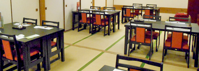 カウンターから宴会場まで多彩なお席をご用意